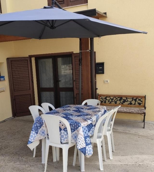 Casa Costantino Alcamo Exterior foto